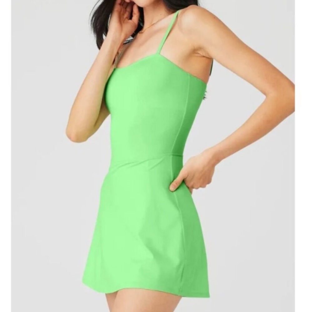 ALO Yoga Courtside Tennis Dress in Ultramint